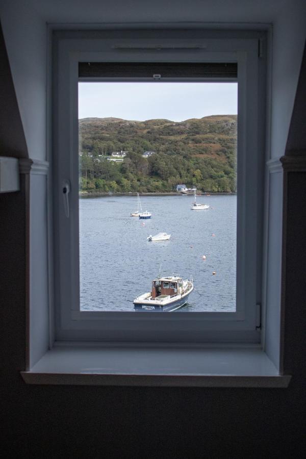 Hôtel The Pink House à Portree Extérieur photo