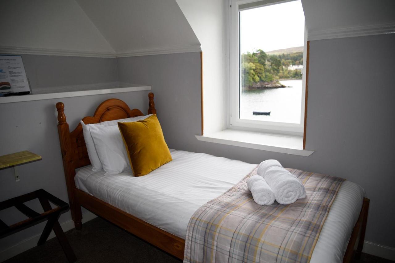 Hôtel The Pink House à Portree Extérieur photo